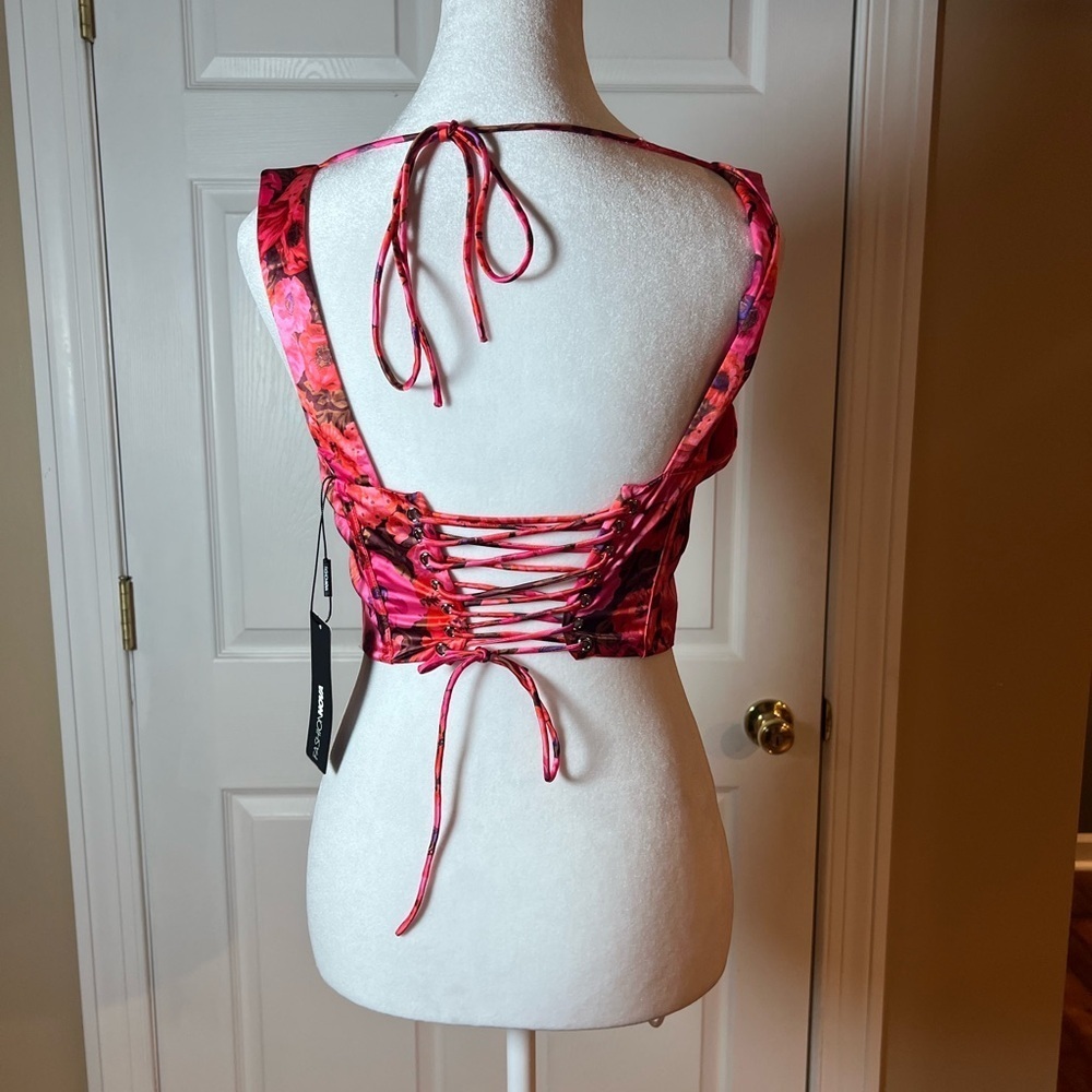Fashion Nove Womens Size Small Maribelle Fuschia Floral Lace Up Corset Top NWT - Picture 3 of 5